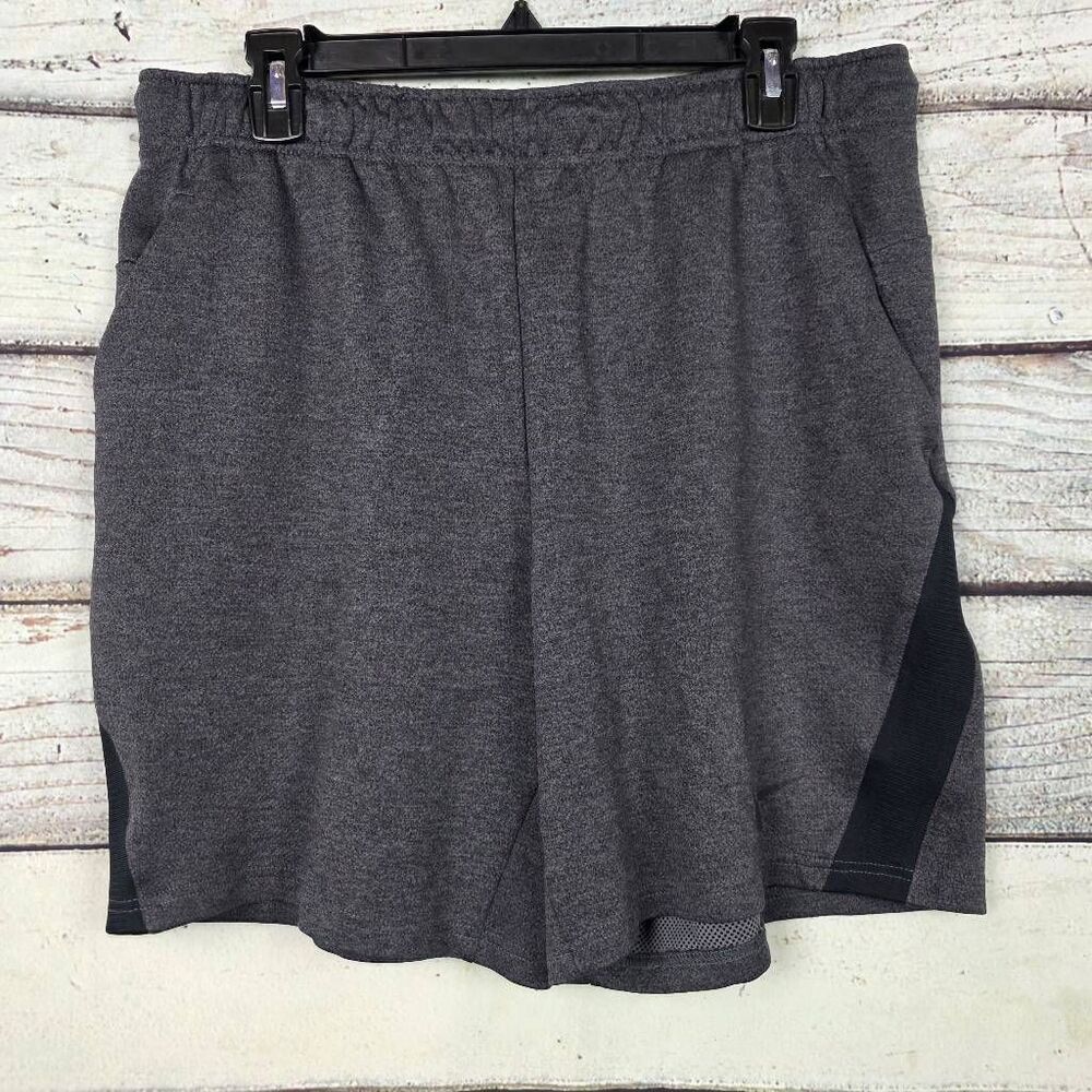 Nike Men’s Dri-FIT Training Shorts XL Gray